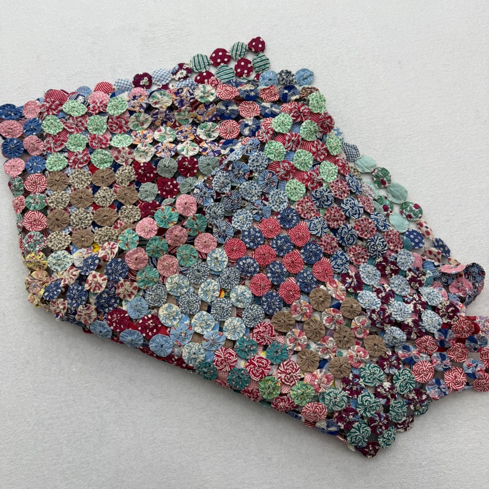 Handmade Vtg Yo-Yo Quilt Topper Throw Multi-Color Patchwork 72x34 Floral Boho